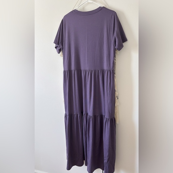 Woolx Lucia Merino Wool Short Sleeve Tiered Dress in Montana Grape Size Large - Picture 3 of 5